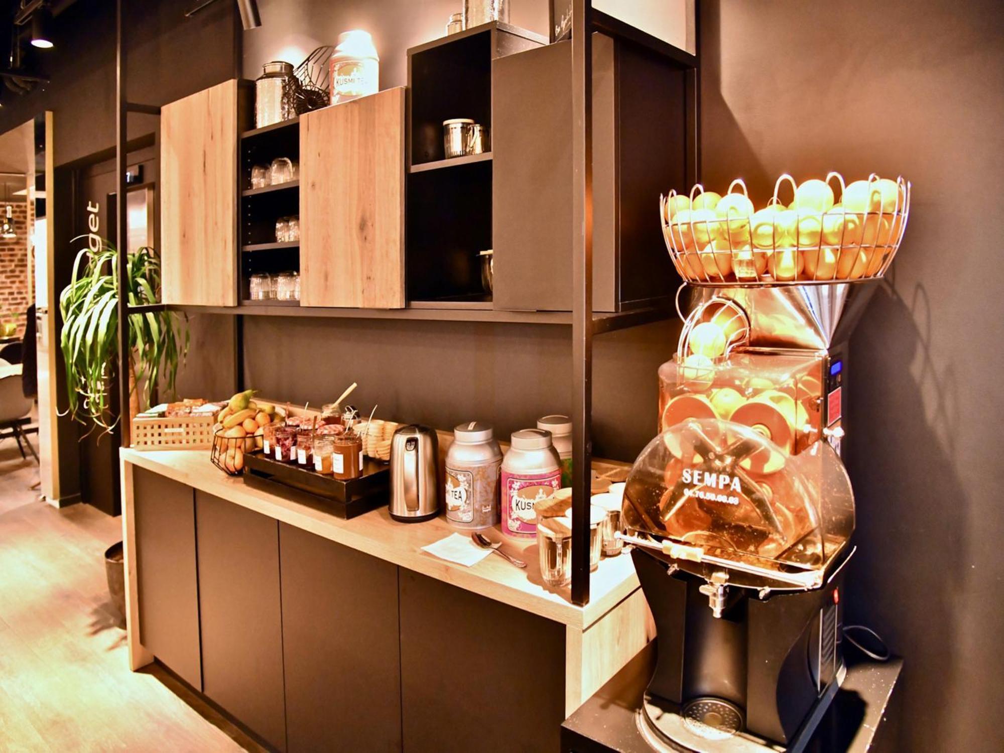 Hotel Ibis Styles Saint Nazaire Centre Gare Esterno foto